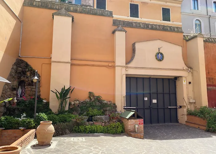 מלון Basilica 3*